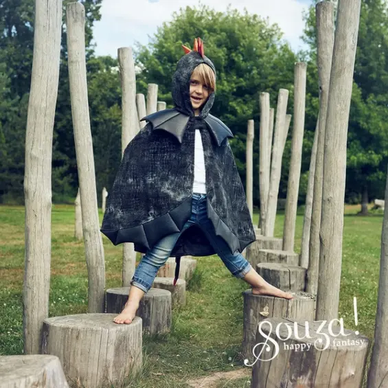 cape dragon noir pour enfants
