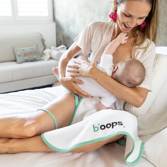 la serviette d'allaitement b'oops